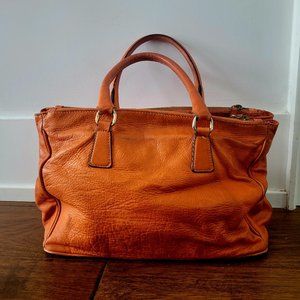 Florence Tote leather bag croco-embossed orange